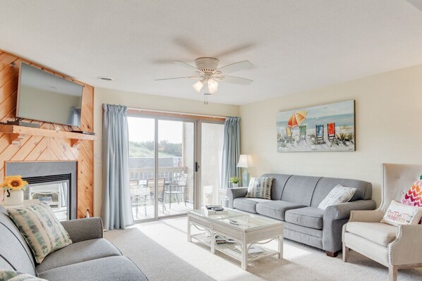 QD1: You And Me By The Sea | Mid Level Living Area