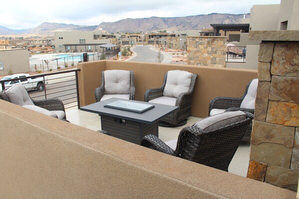 Front Patio View - The views from the Front Patio are breathtaking and overlook the majestic red rock formations of Snow Canyon State Park