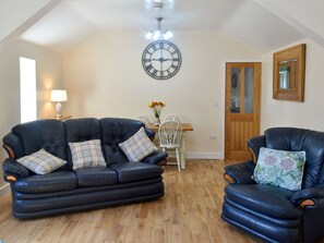 Spacious living/dining room | Penrhos Bach, Carmel, near Llangefni