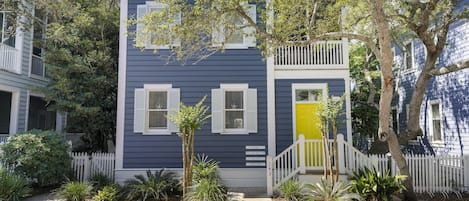 WELCOME TO OASIS IN SEASIDE, FLORIDA!