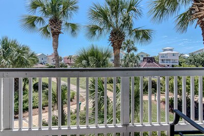 Beach Front Resort - Beautiful 2 BR/2 Bath