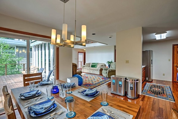 Dining area that is central to the kitchen and living area. 