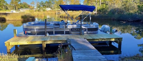 Your own exploration and fun boat just waiting for you to fish, swim, and cruise