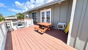 This 2 BR apartment with huge Lanai and ocean view