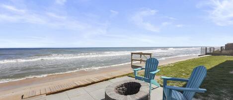 Get Ready for Your Dream Vacation – Relax by the fire pit as you sit and listen to the surf.