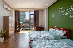 2nd floor bedroom with 2 queen bed, tropical style design, 02 aircondition.