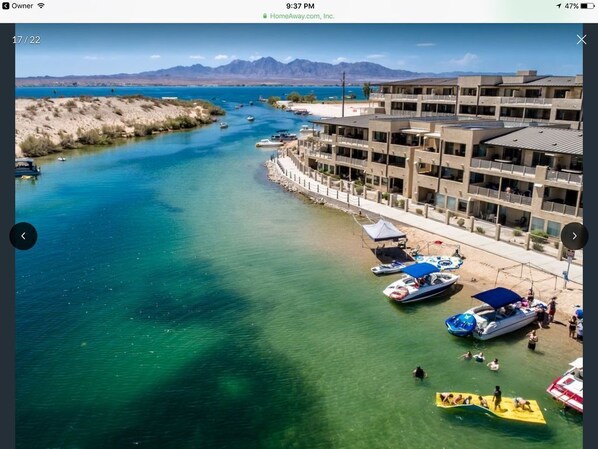 Great beach for your boat!! You can walk to everything!!