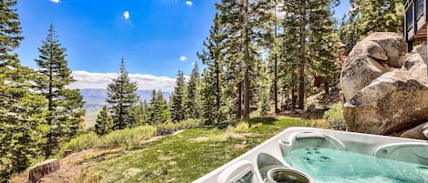 Hot Tub The Lodge with two 3 bedroom units one on each side! rent them together , Two kitchen, Movie Theater , and Game room !