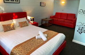 Bedroom with Queen Bed
