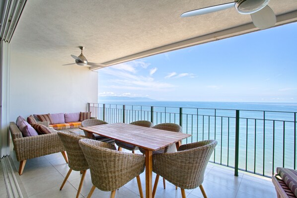 Spacious ocean view condo