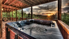 Bain à remous extérieur