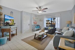 Comfortable and relaxing and the beach across the street. 