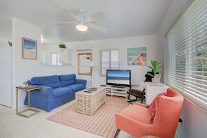 Family Room with flat screen tv.
