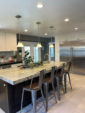 Large kitchen, perfect for entertaining.