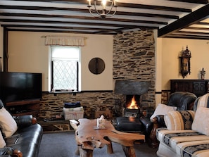 Living room | Llys Cyngar, Morfa Bychan, near Porthmadog