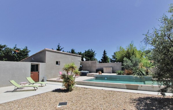 pool