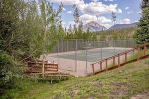 Sport court