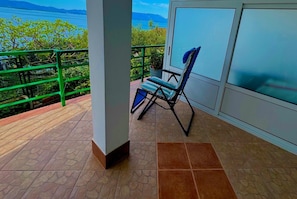 Apartment terrasse 15m2 großer Blick auf das Meer und die Bucht von Mali Ston