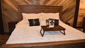 Comfortable King Bed