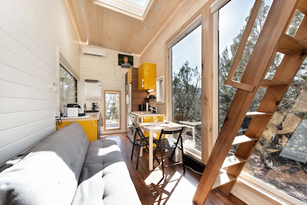 Living and dining area