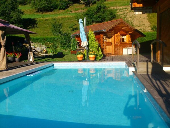 Petit chalet vue Mont Blanc