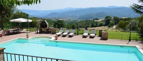 Spoleto Villa, an authentic private villa at 15 minutes from Spoleto