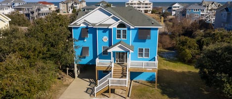 Mr. Sandman - 6 Bedroom Oceanside Home in Corolla