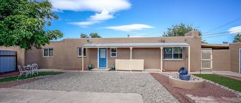 Front of house & driveway for parking