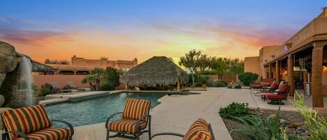 Owners Resort style Pool, hot tub and waterfall Surrounded by 6ft Wall