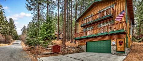 You won’t find a better base camp in South Lake than Heavenly Mountain Gem! Avoid Heavenly's new parking costs and walk from the home!