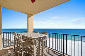 P5 1110 Balcony 1