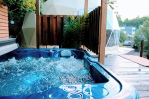 Bubbelpool utomhus