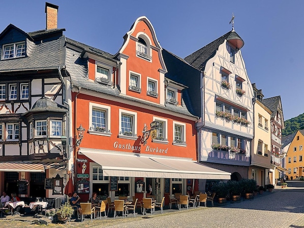 Gast- und Weinhaus Burkard