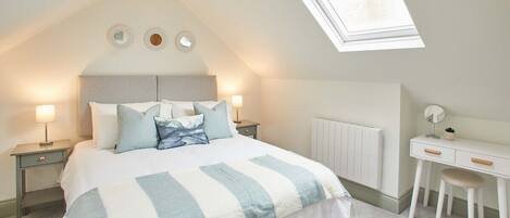 Threadneedle Cottage, Whitby - Stay North Yorkshire