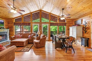 Living And Dining Area