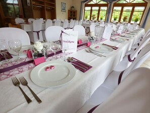 Banquet hall