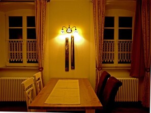Alte Burg Longuich - Riesling-Residenz