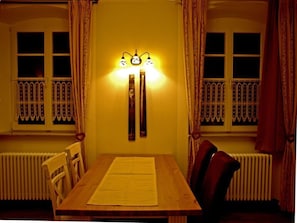 Alte Burg Longuich - Riesling-Residenz