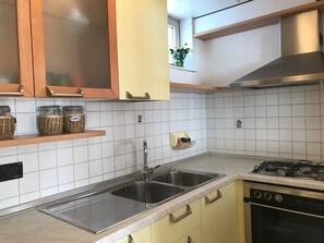 Eigene Küche