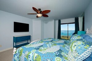 Spacious master bedroom and bath with ocean views.  Large walk-in closet.