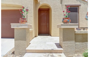 Travertine tile entryway