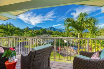 Villas of Kamalii #27, Stylish Luxury Princeville Condo, Mountain Views, A/C