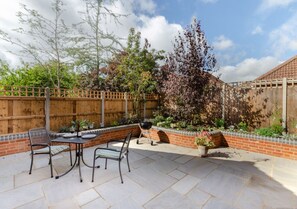 Patio and courtyard garden