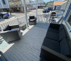 May 2021 - Brand new outdoor furniture added. The swivel chairs are awesome!  