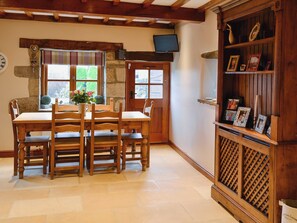 Kitchen/diner | Flatts Barn, Hebden, near Grassington