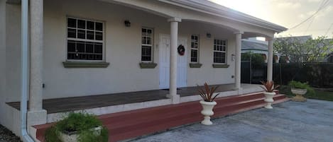 Front view of house
