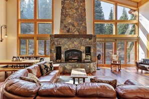 Indoors, Living Room, Room, Furniture, Fireplace