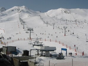 Snow and ski sports