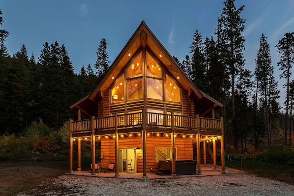 Welcome Home to the Bearfoot Chalet