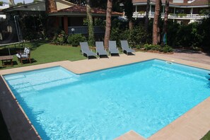 Piscina 5m x 9m